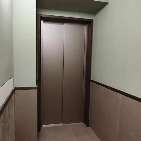 Hostdomus - Casa Velo' Отель *